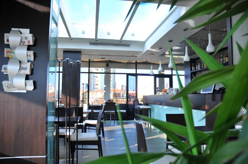 Posezení v ubytování MonarC Hotel