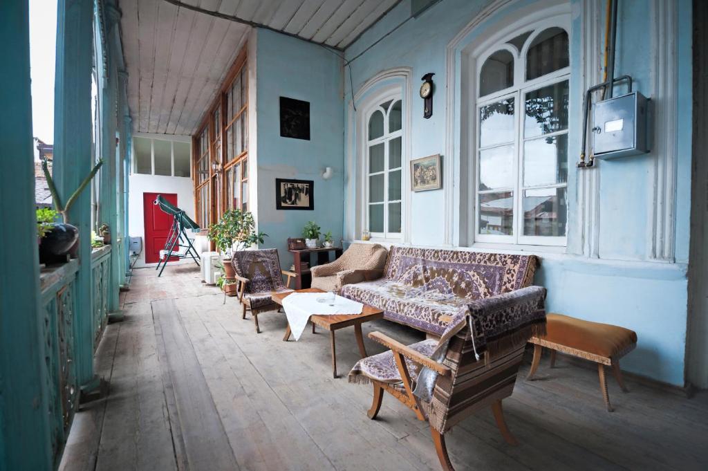 Tiflis Family House - Deluxe Apartment