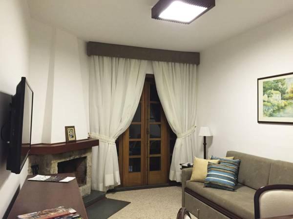  Apartamento Alto Capivari II