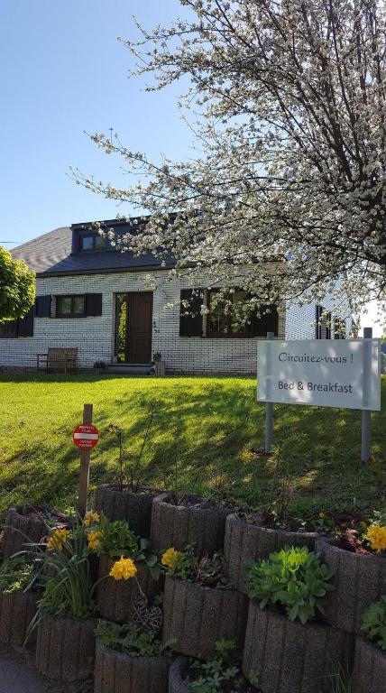 Zahrada ubytování B&B Circuitez-vous