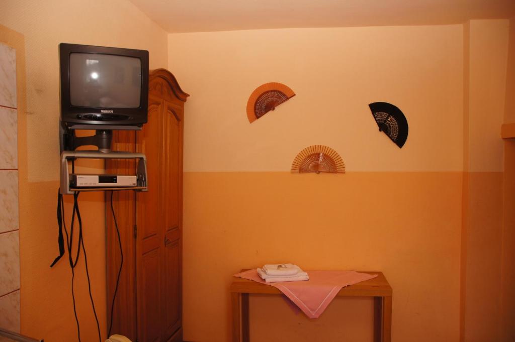 TV a/nebo společenská místnost v ubytování Hotel Paseo