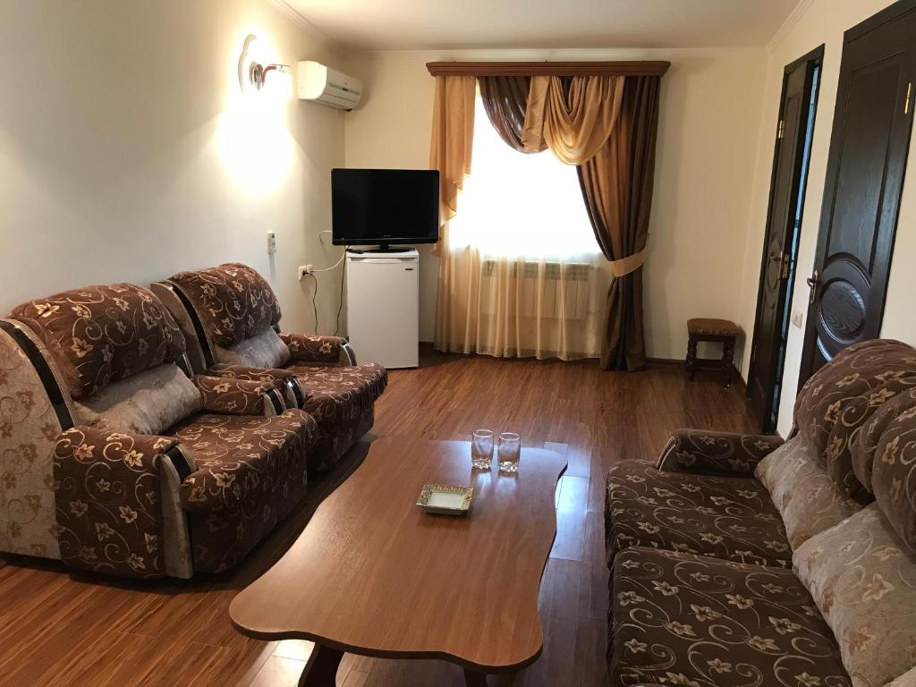 Posezení v ubytování Armenia VanSevan Hotel