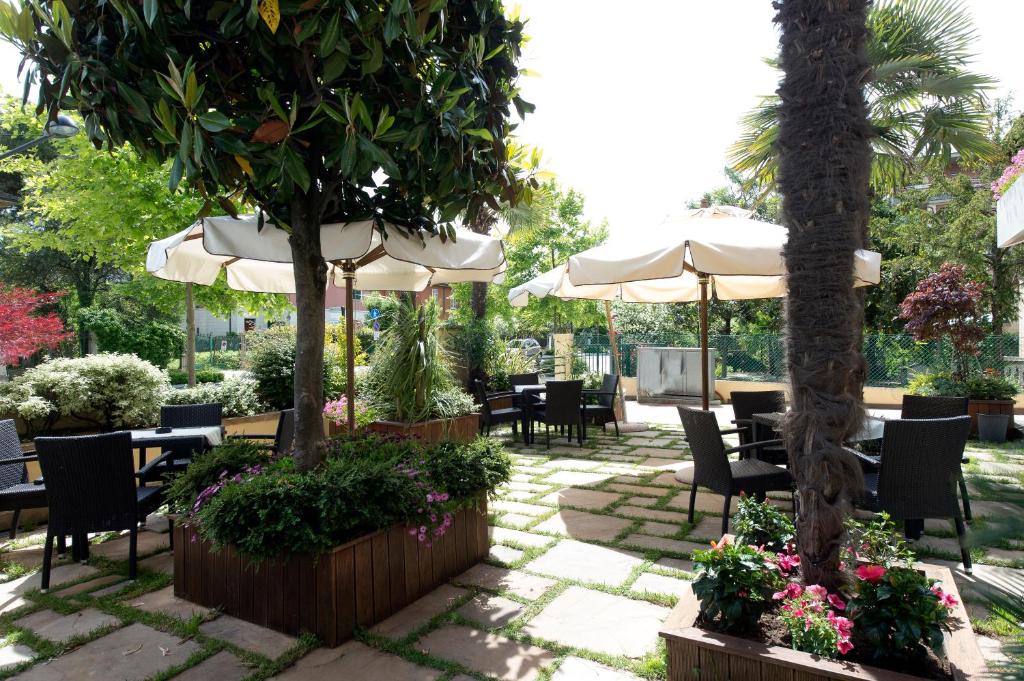 Zahrada ubytování Hotel Rosenblatt