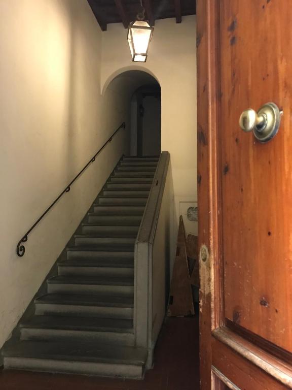 Zdjęcie z galerii obiektu Authentic flat in the city center we Florencji