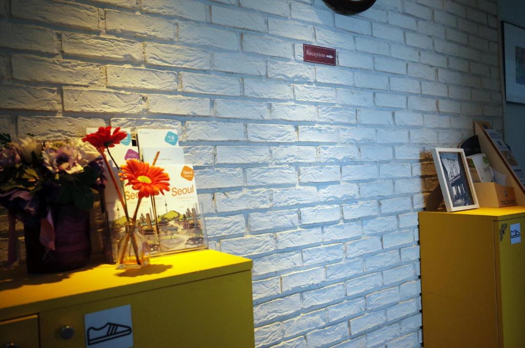 Foto da galeria de YaKorea Hostel Gangnam em Seul