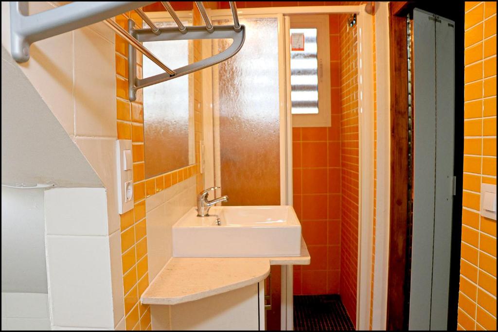 Koupelna v ubytování Apartamento Baluarte III