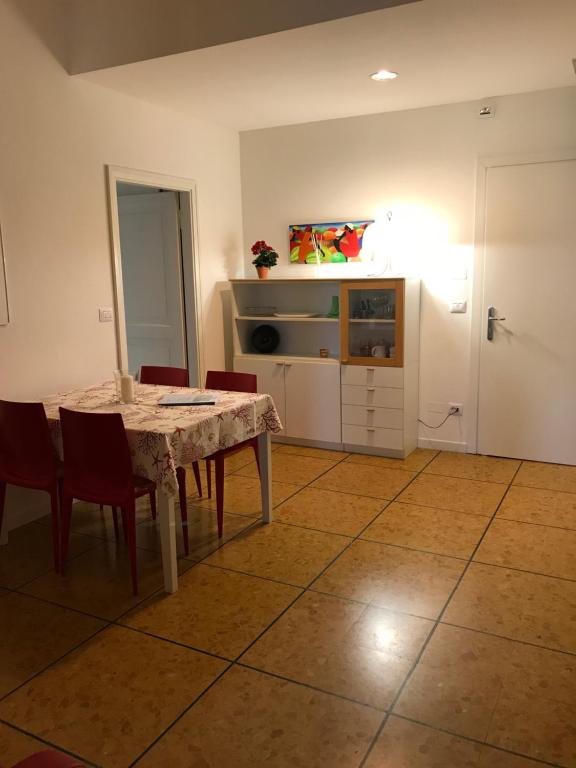 Kuchyňa alebo kuchynka v ubytovaní Residenza Le Logge