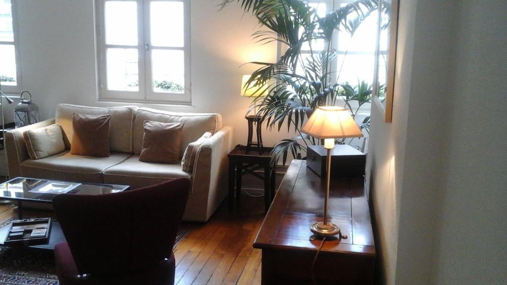 Posezení v ubytování Beaune City Suite