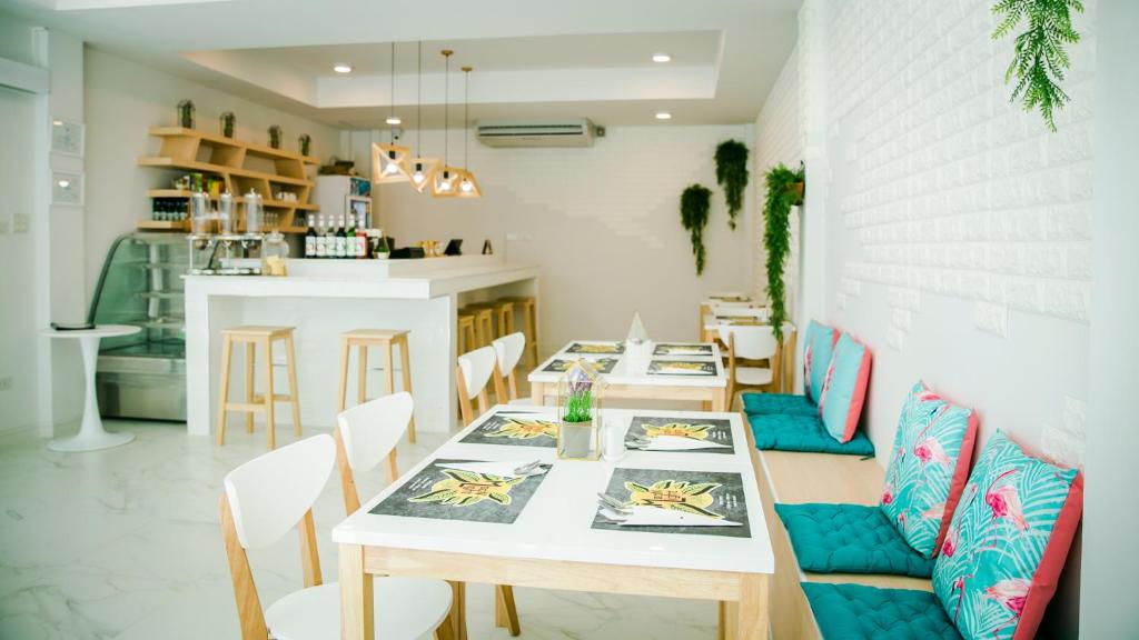 Triple Z Hotel - Resim 4