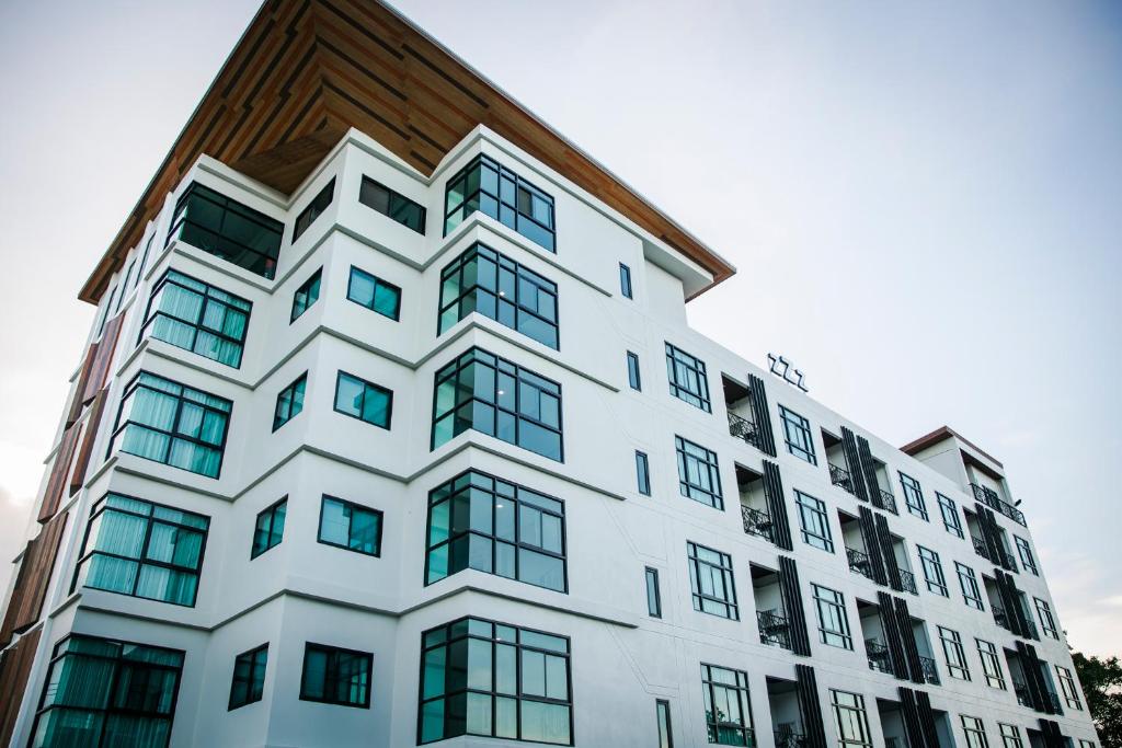 Triple Z Hotel - Resim 9