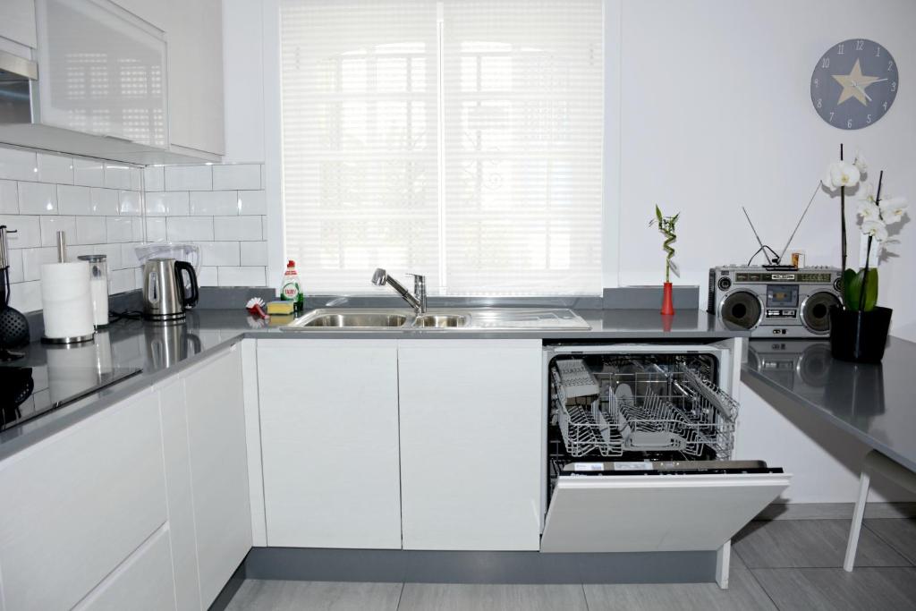 Kuchyňa alebo kuchynka v ubytovaní Casa Melera