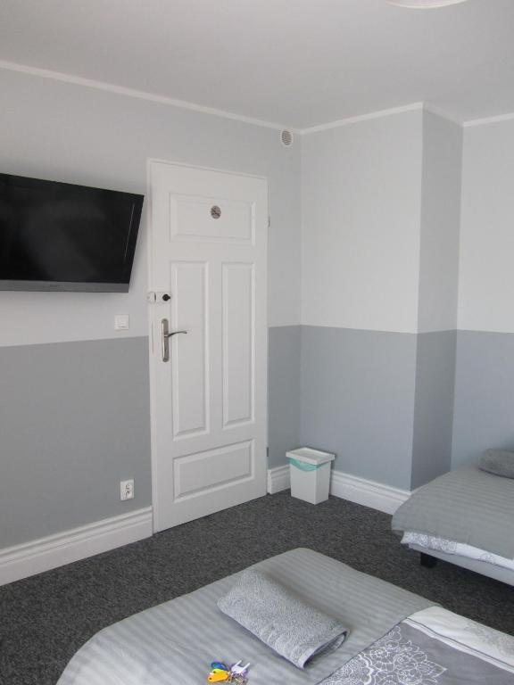 Posteľ alebo postele v izbe v ubytovaní White Home Room