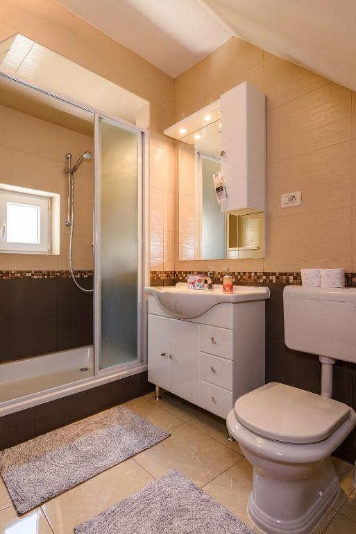 Apartments Dora -Free parking - 18