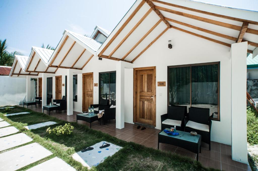 Holiday Cottage Thoddoo, Maldives - 6