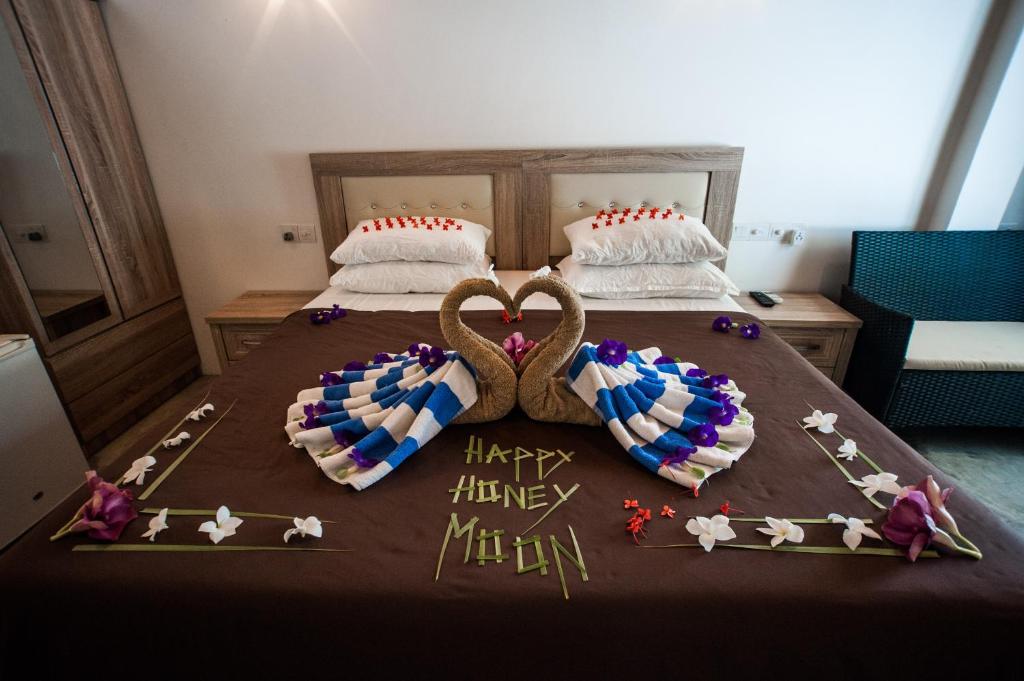 Holiday Cottage Thoddoo, Maldives - 2