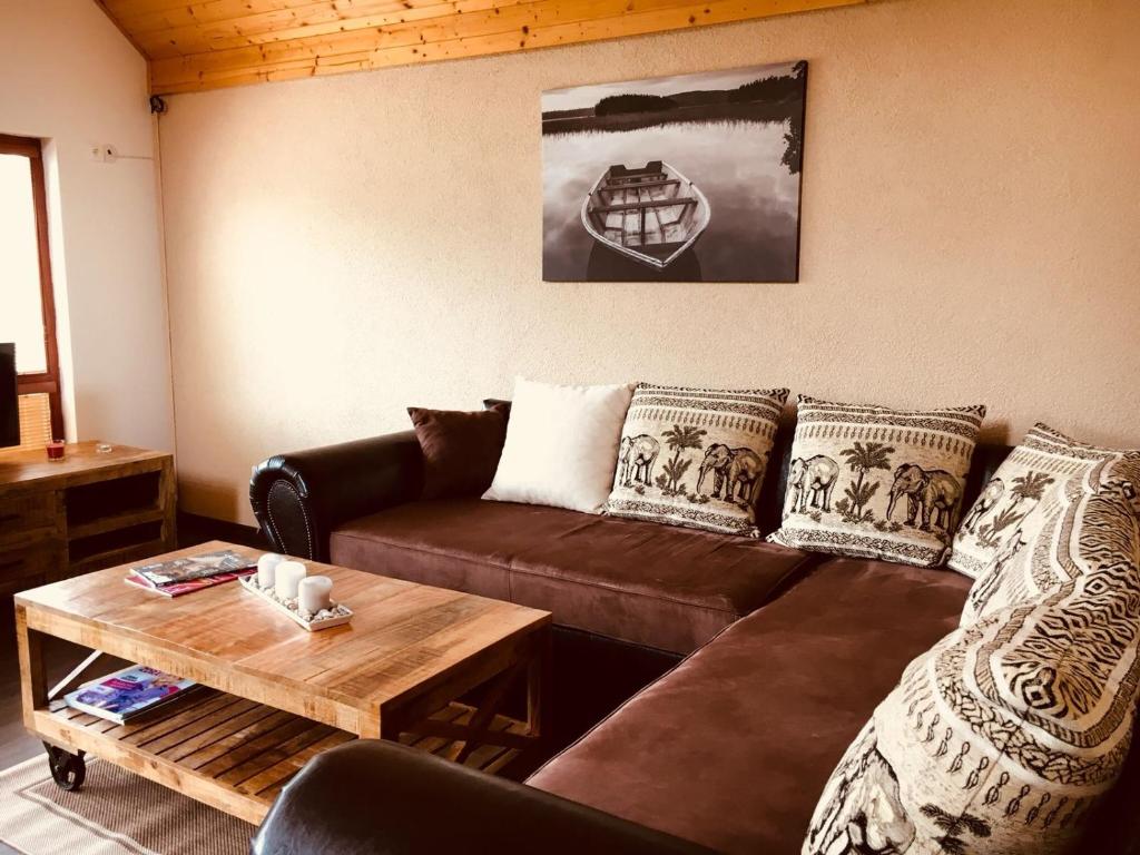 A seating area at Grand Spa Holiday Home