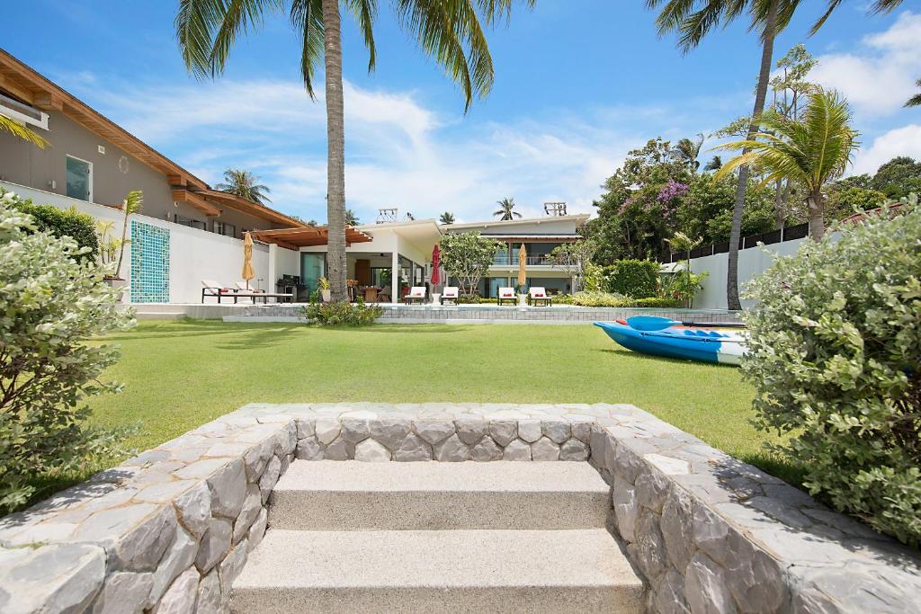 Bazén v ubytování Villa SeaNest Samui nebo v jeho okolí