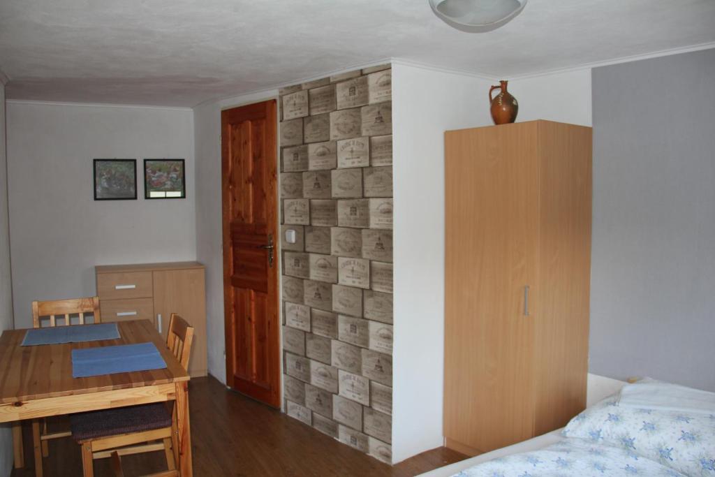 Vinný sklep u Konečků - Chambre Double à Deux Lits