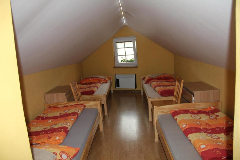 Vinný sklep u Konečků - Appartement De Deux Chambres