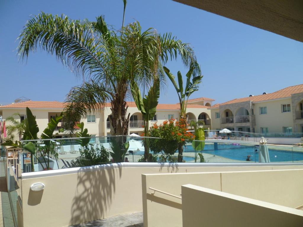 Bazén v ubytování Great Kings Resort Apartment 10 Block 19 nebo v jeho okolí