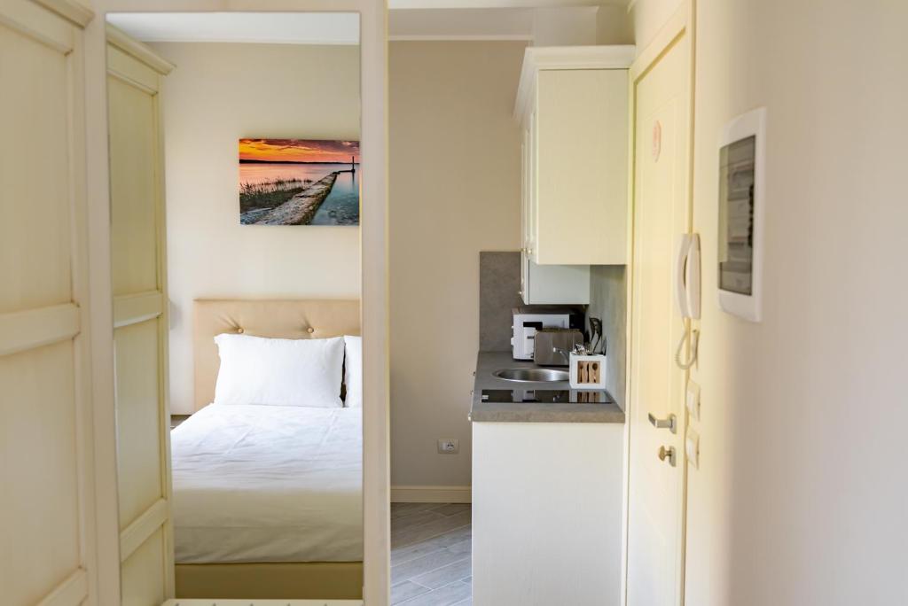 San Lorenzo Apartments - 17