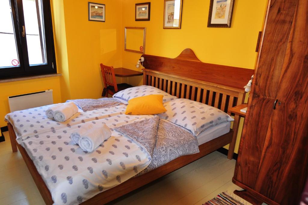 Postel nebo postele na pokoji v ubytování Max Piran