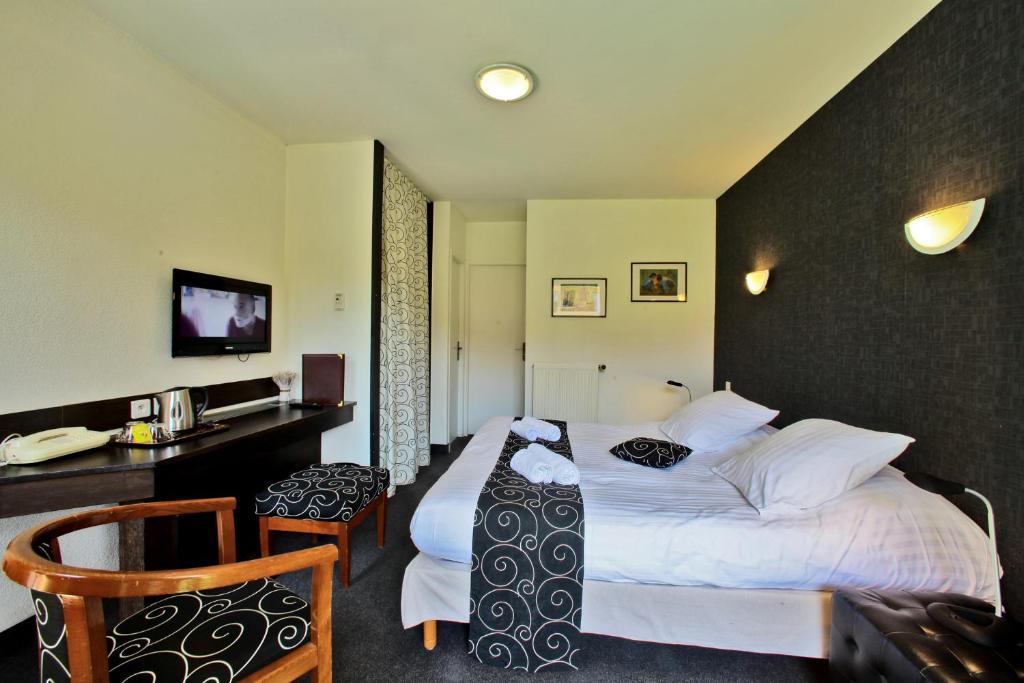 Hotel de Compostelle - 9