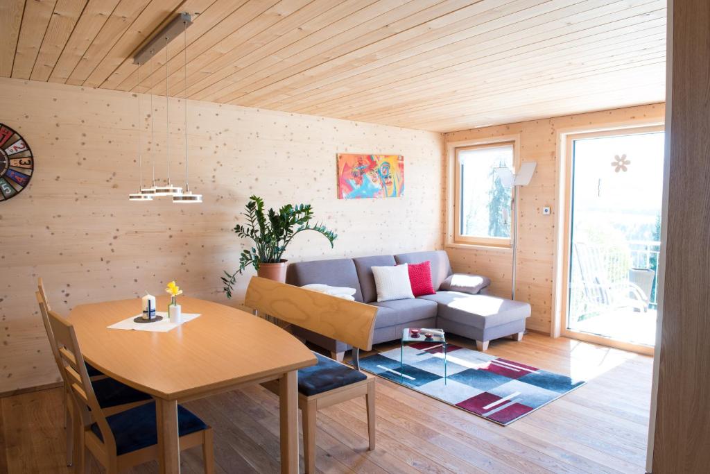 Posezení v ubytování Ferienwohnung Feurle´s