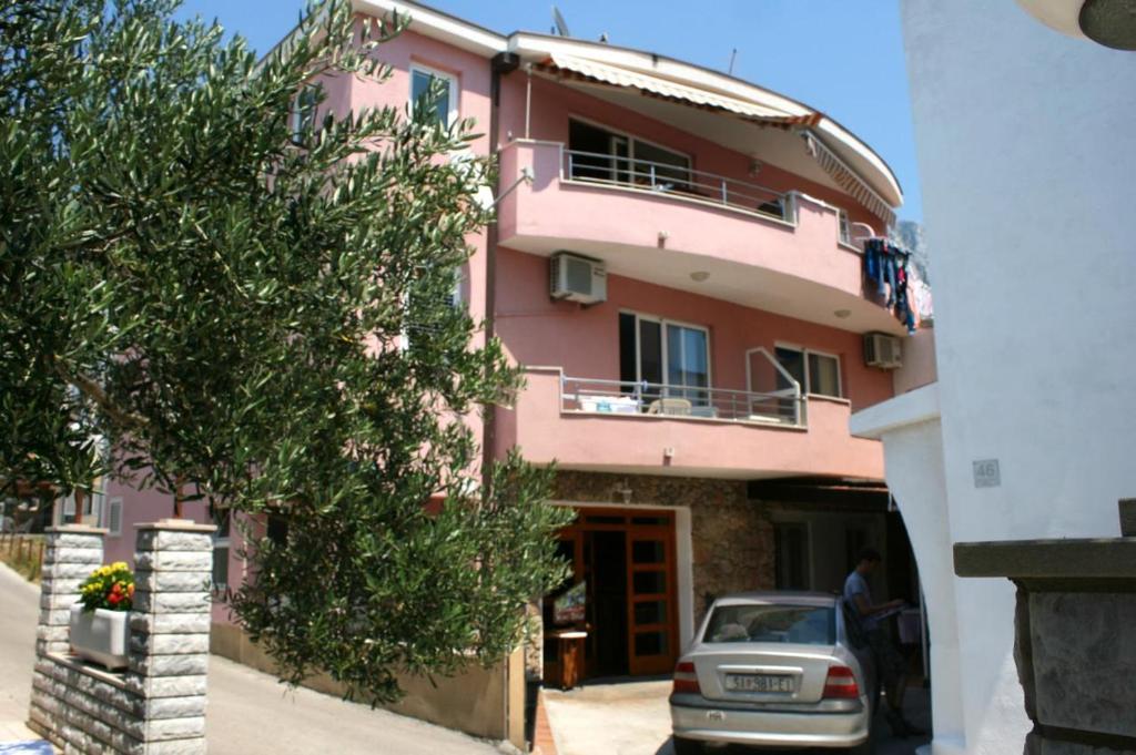 The building where the apartment is located