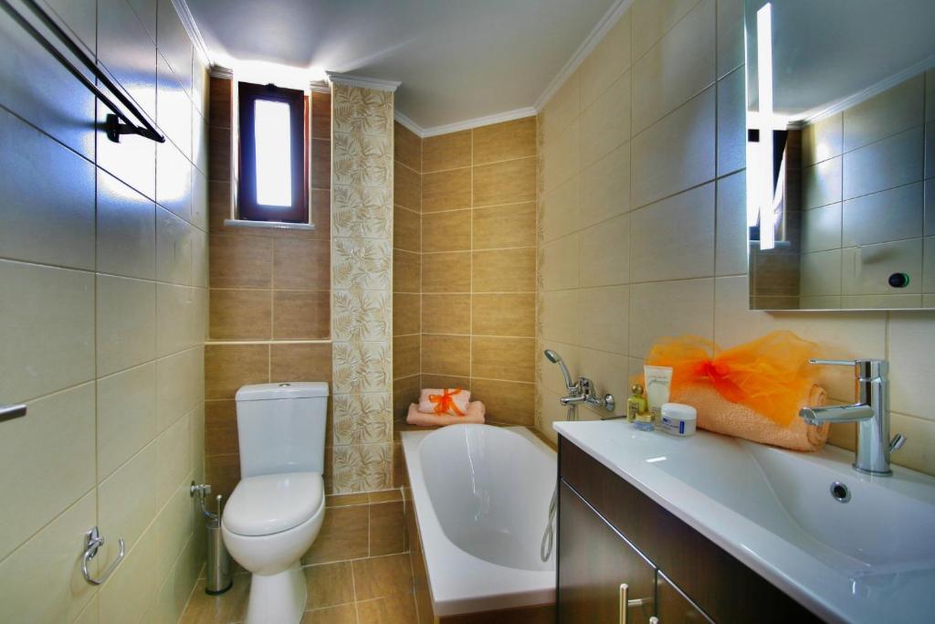 Koupelna v ubytování Esthisis Suites Chania