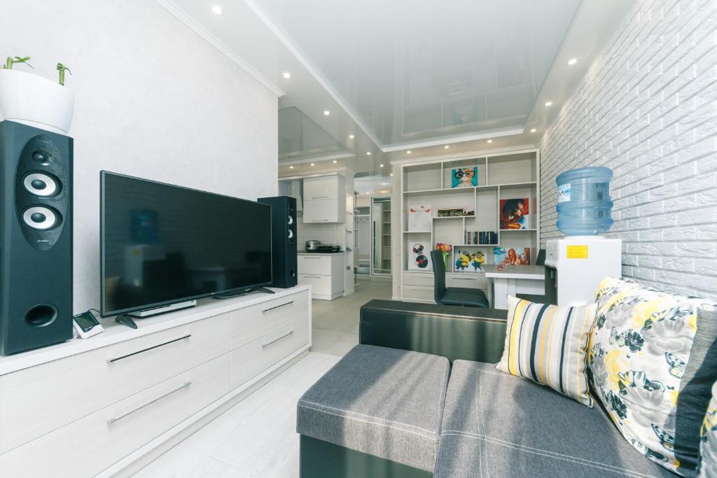 FlatRent Drahomanova 2a - Apartamento De Lujo