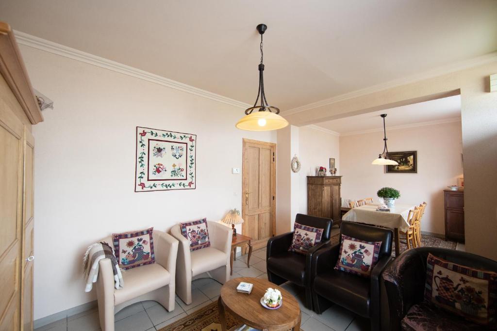 Posezení v ubytování Averulle vakantiewoning