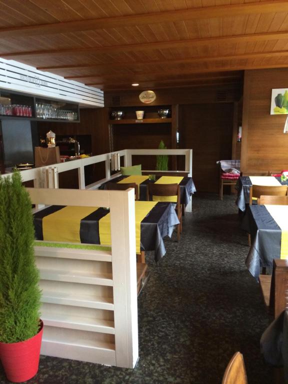 Restaurace v ubytování "Terrasse" Nessental