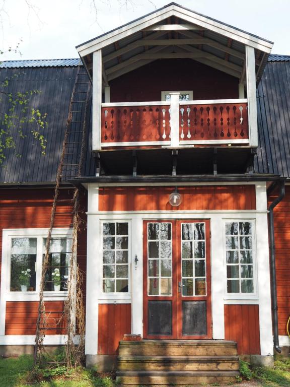 Orsastuguthyrning-Kyrkbyn - Vakantiehuis