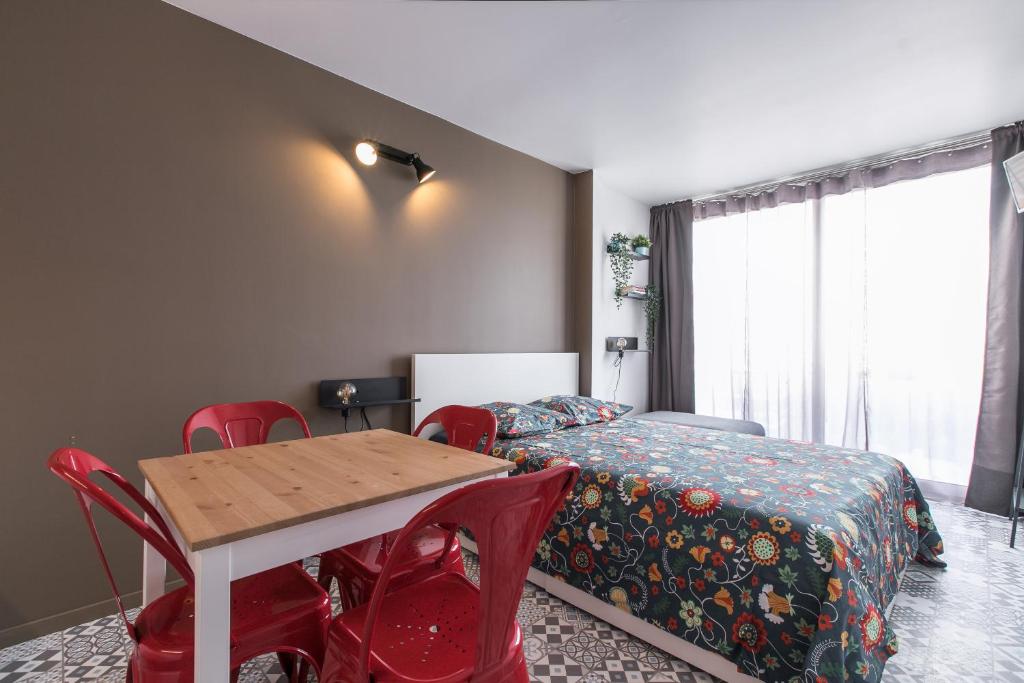 Postel nebo postele na pokoji v ubytování Studio Air d'été