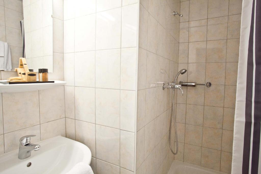 Koupelna v ubytování Hotel Admiral