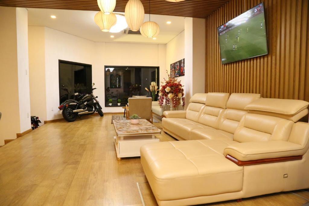 Khu vực ghế ngồi tại KaKa Hotel Han River