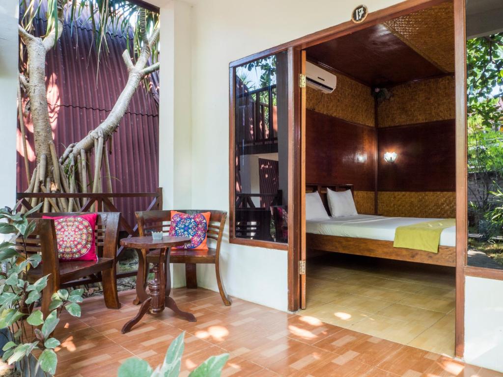 Posezení v ubytování Gili Turtle Beach Resort