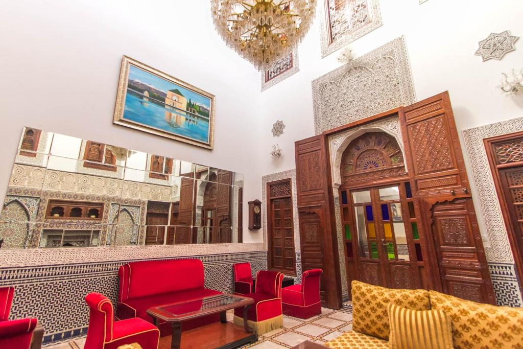 Posezení v ubytování Riad Fes Andalucia