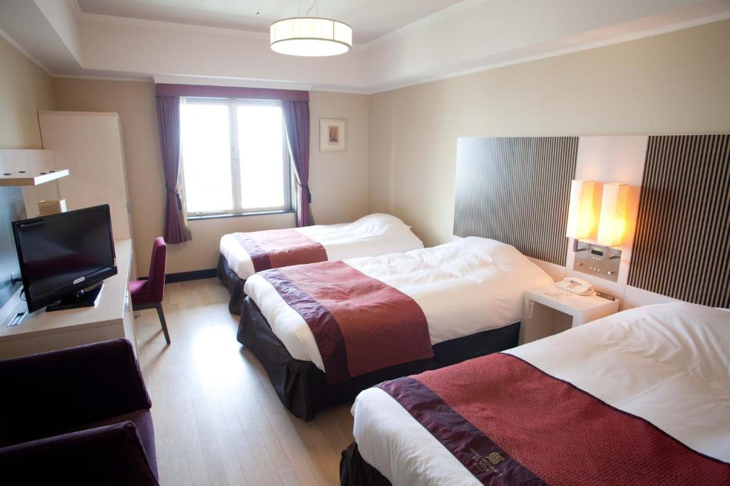 Hotel Monterey La Soeur Osaka - Üç Kişilik Oda - Sigara İçilmez