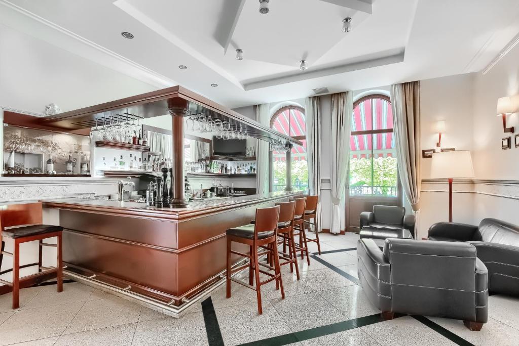 Hotel Atrium - Resim 21