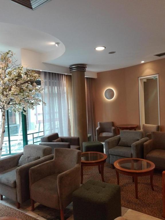 Hotel Windsor - Resim 17