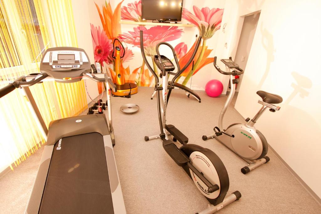 Posilňovňa alebo fitness centrum v ubytovaní Gasthof Spengerwirt