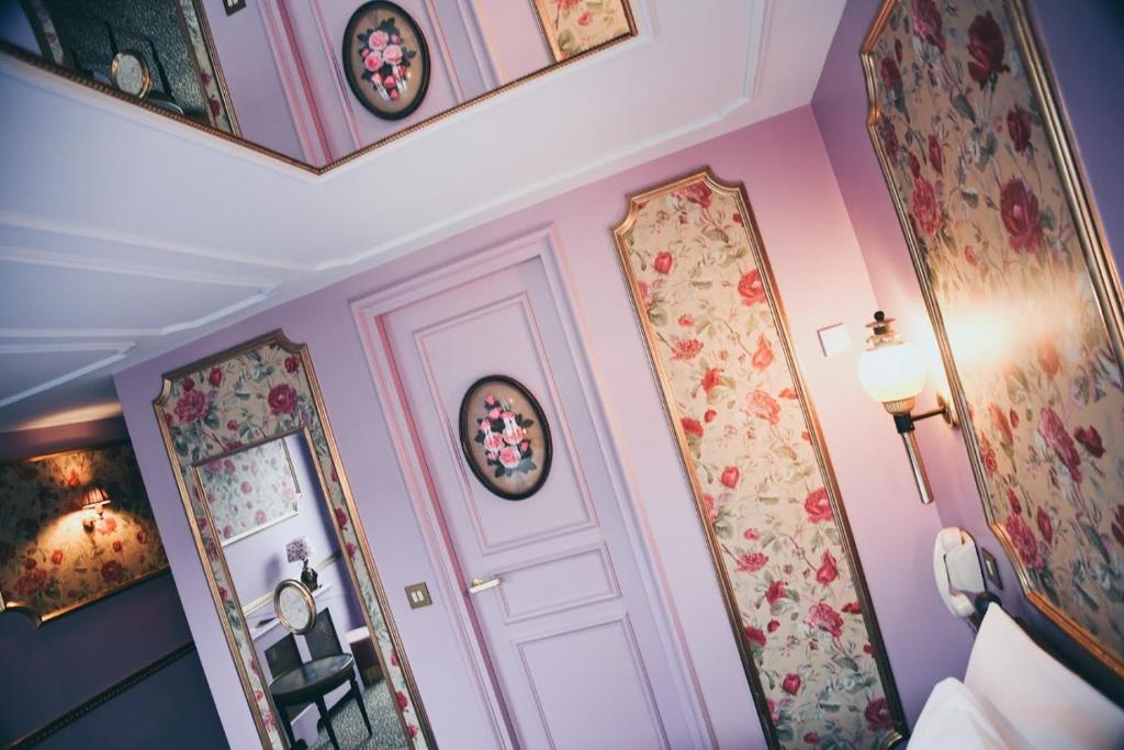 La Mondaine - Resim 25