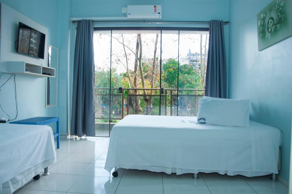  Hotel Serrador