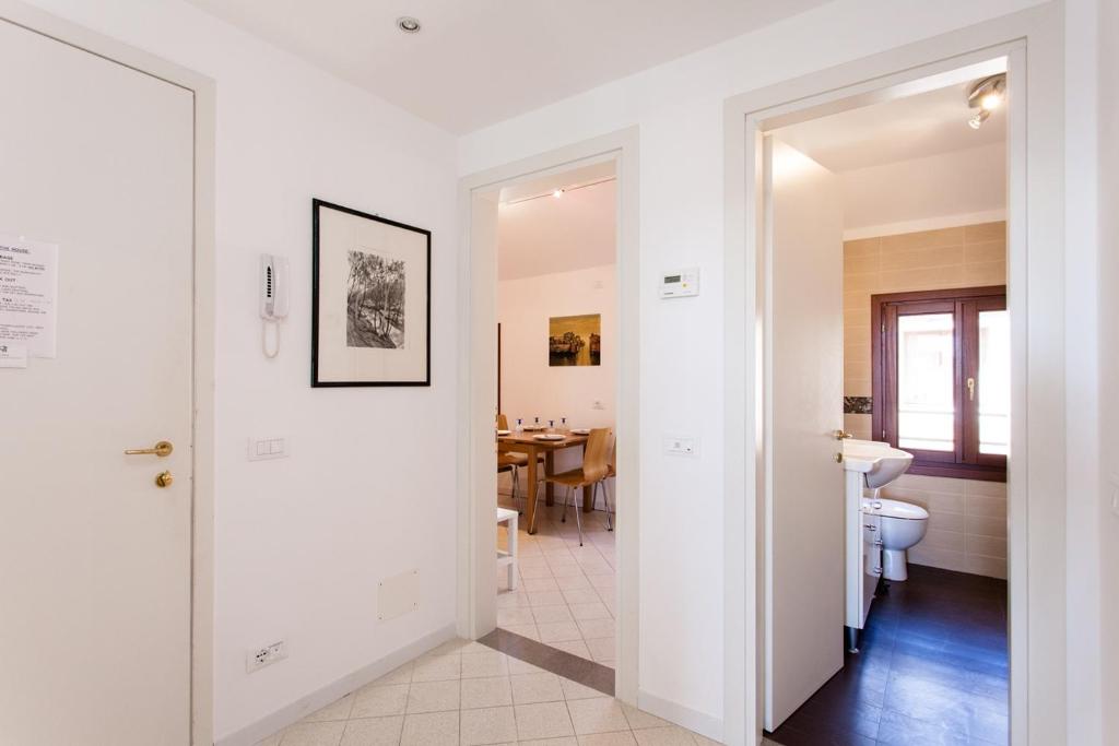 Postel nebo postele na pokoji v ubytování Prince Apartments