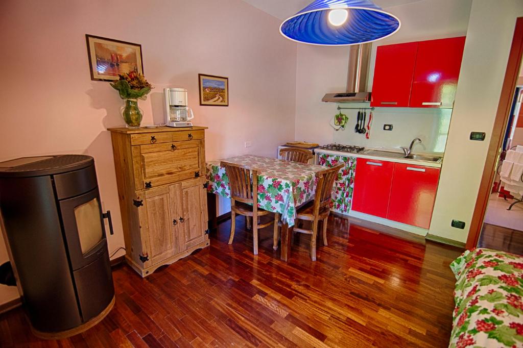 Kuchyň nebo kuchyňský kout v ubytování B&B Il Sole Delle Rive