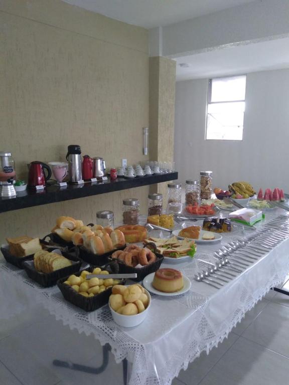  Confiance Hotel