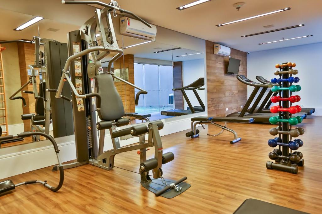 Fitness centrum a/nebo fitness zařízení v ubytování Maringá Airport Hotel