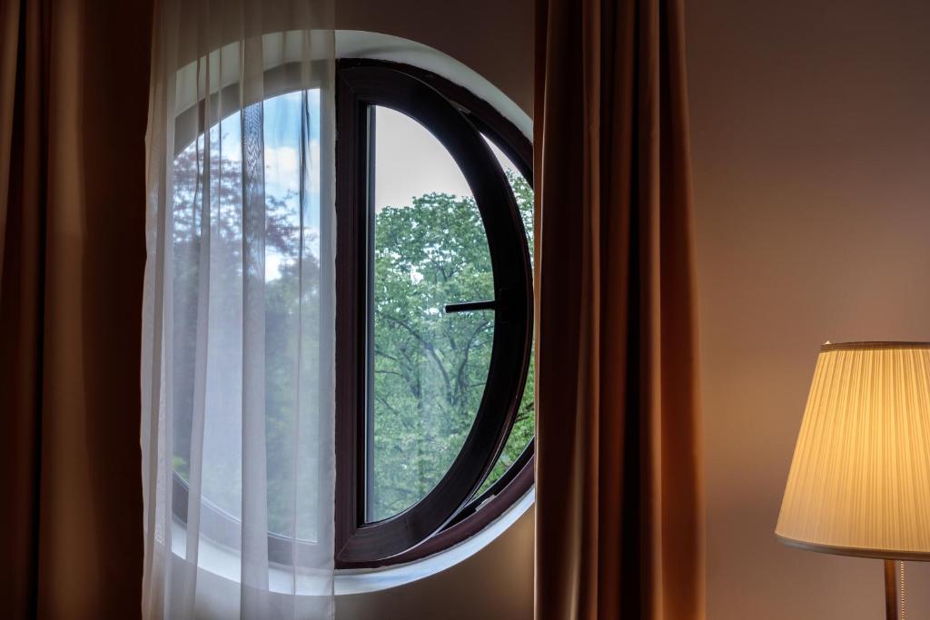 Grand Hotel Sofianu - Família De Apartamentos